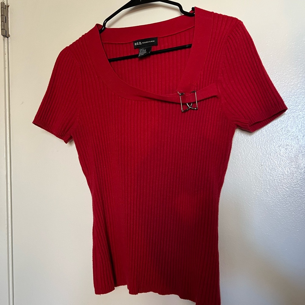 Red Ribbed Short Sleeve Top